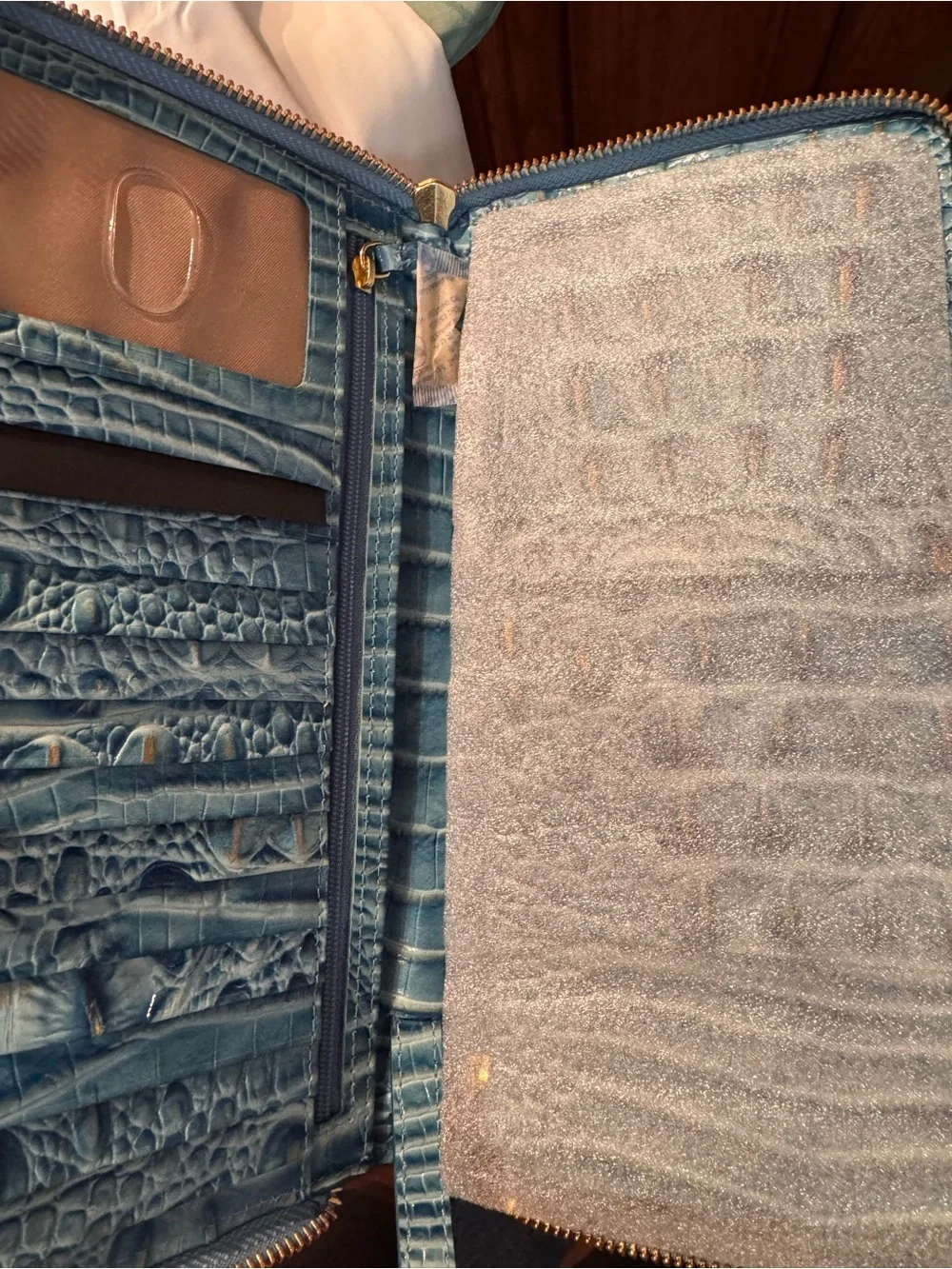 Brahmin Wallet new